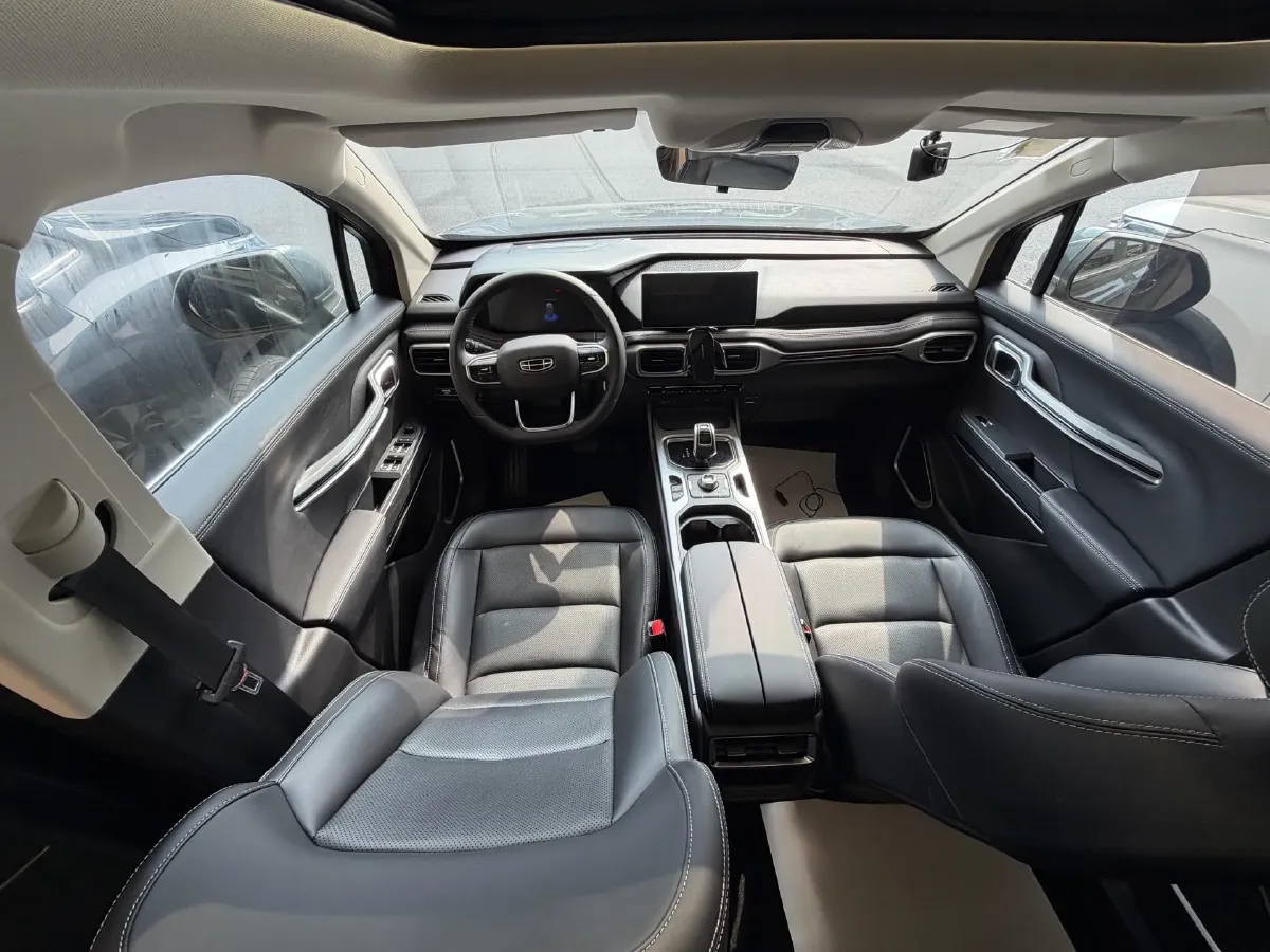 2020 Geely Okavango 1.8T 184HP L4 7DCT,autocango,china used car exporter,china ev exporter,chinese used car exporter,chinese used ev exporter