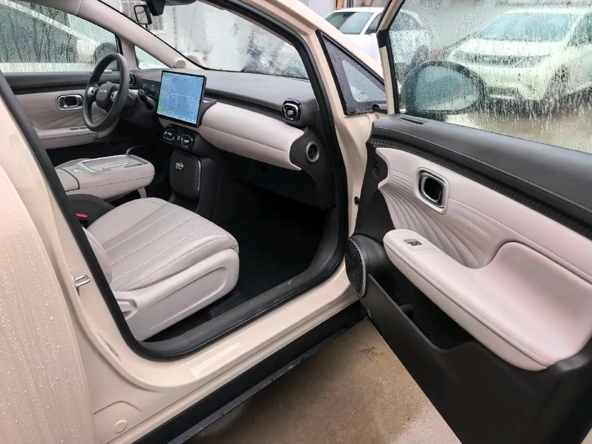 2025 Aion AION UT BEV 44.257/44.12/44.133KWH,autocango,china used car exporter,china ev exporter,chinese used car exporter,chinese used ev exporter