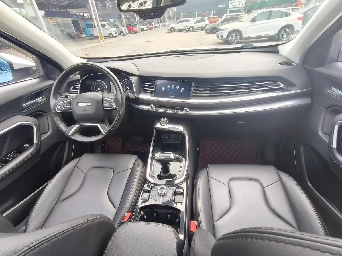 2017 Haval H6 2.0T 197HP L4 7DCT,autocango,china used car exporter,china ev exporter,chinese used car exporter,chinese used ev exporter