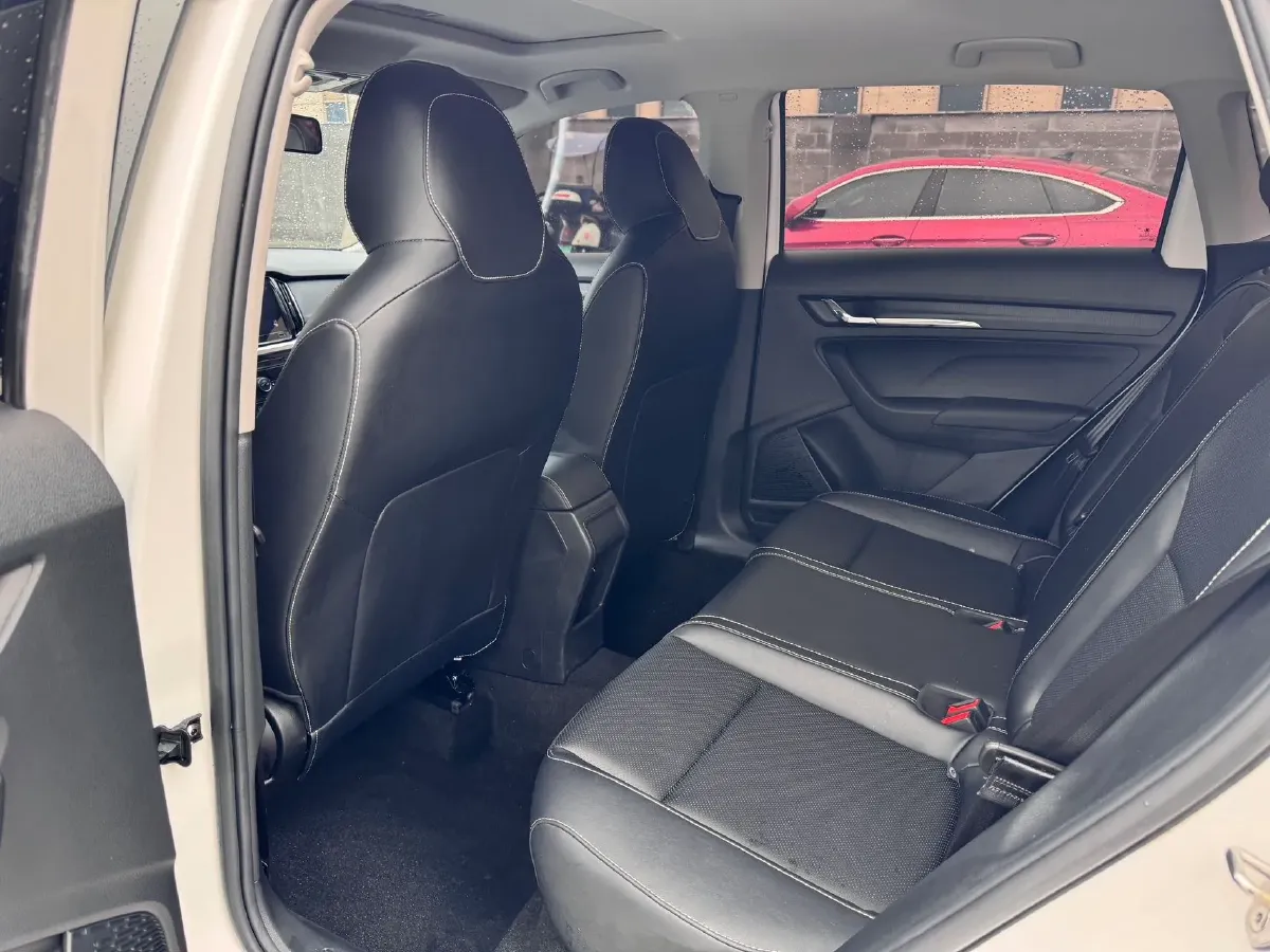 2021 Skoda Kamiq 1.5L 112HP L4 6AT,autocango,china used car exporter,china ev exporter,chinese used car exporter,chinese used ev exporter