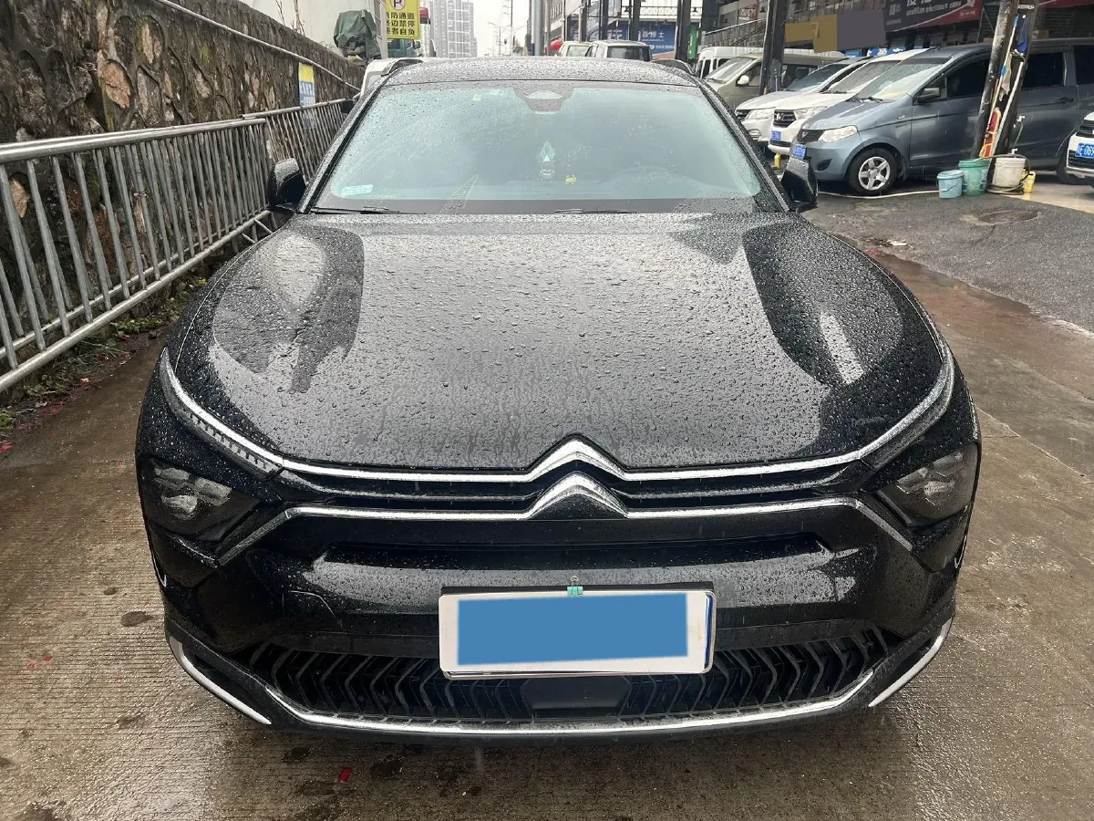 2022 Citroen C5 X 1.6T 175HP L4 8AT,autocango,china used car exporter,china ev exporter,chinese used car exporter,chinese used ev exporter