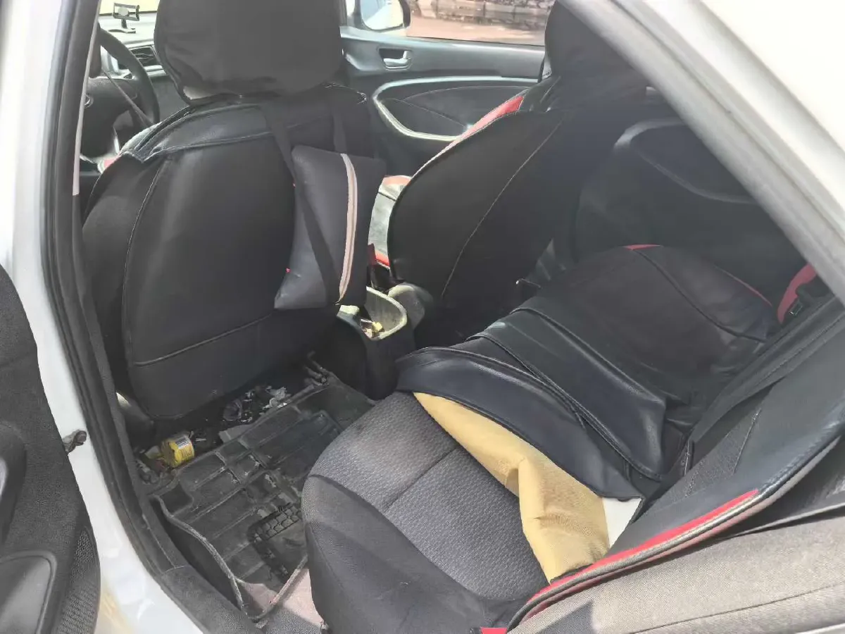 2020 Hyundai Reina 1.4L 95HP L4 5MT,autocango,china used car exporter,china ev exporter,chinese used car exporter,chinese used ev exporter