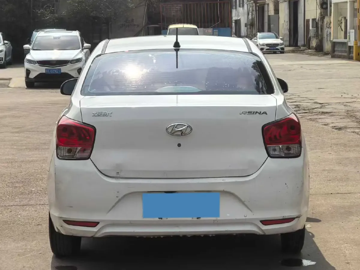2020 Hyundai Reina 1.4L 95HP L4 5MT,autocango,china used car exporter,china ev exporter,chinese used car exporter,chinese used ev exporter