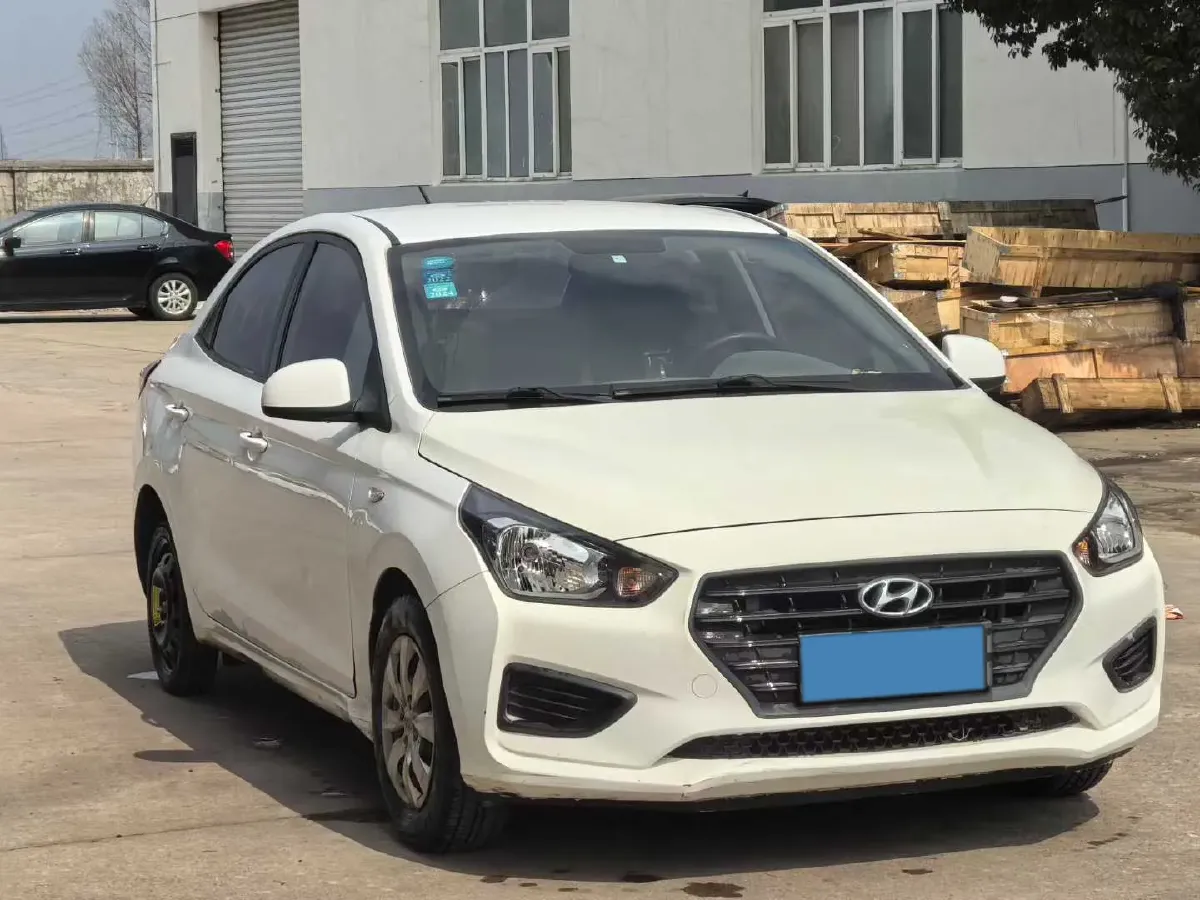 2020 Hyundai Reina 1.4L 95HP L4 5MT,autocango,china used car exporter,china ev exporter,chinese used car exporter,chinese used ev exporter