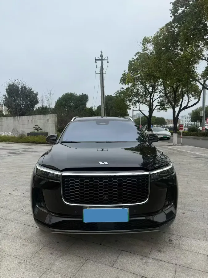2021 Li ONE Range Extended 131HP REEV 40.5KWH,autocango,china used car exporter,china ev exporter,chinese used car exporter,chinese used ev exporter