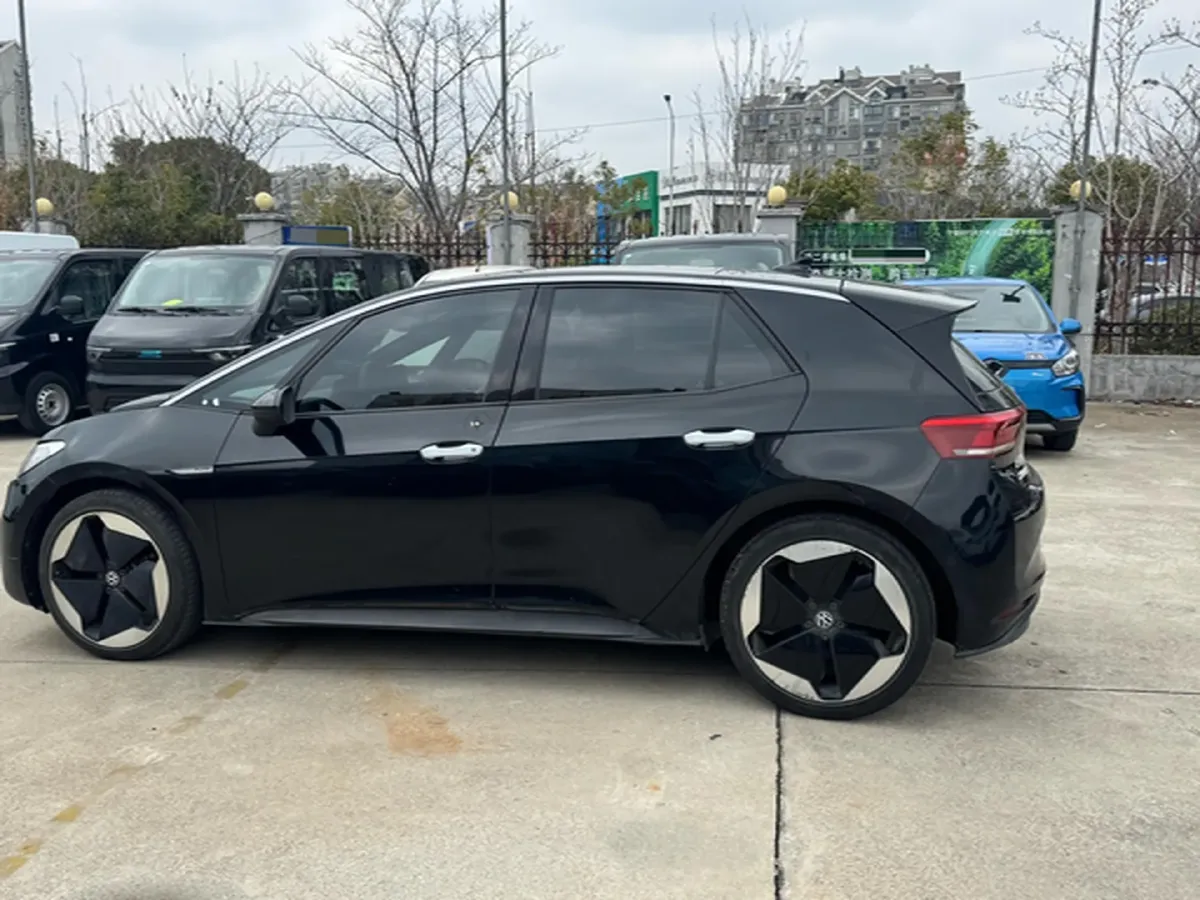 2023 Volkswagen ID.3 BEV 52.8KWH,autocango,china used car exporter,china ev exporter,chinese used car exporter,chinese used ev exporter
