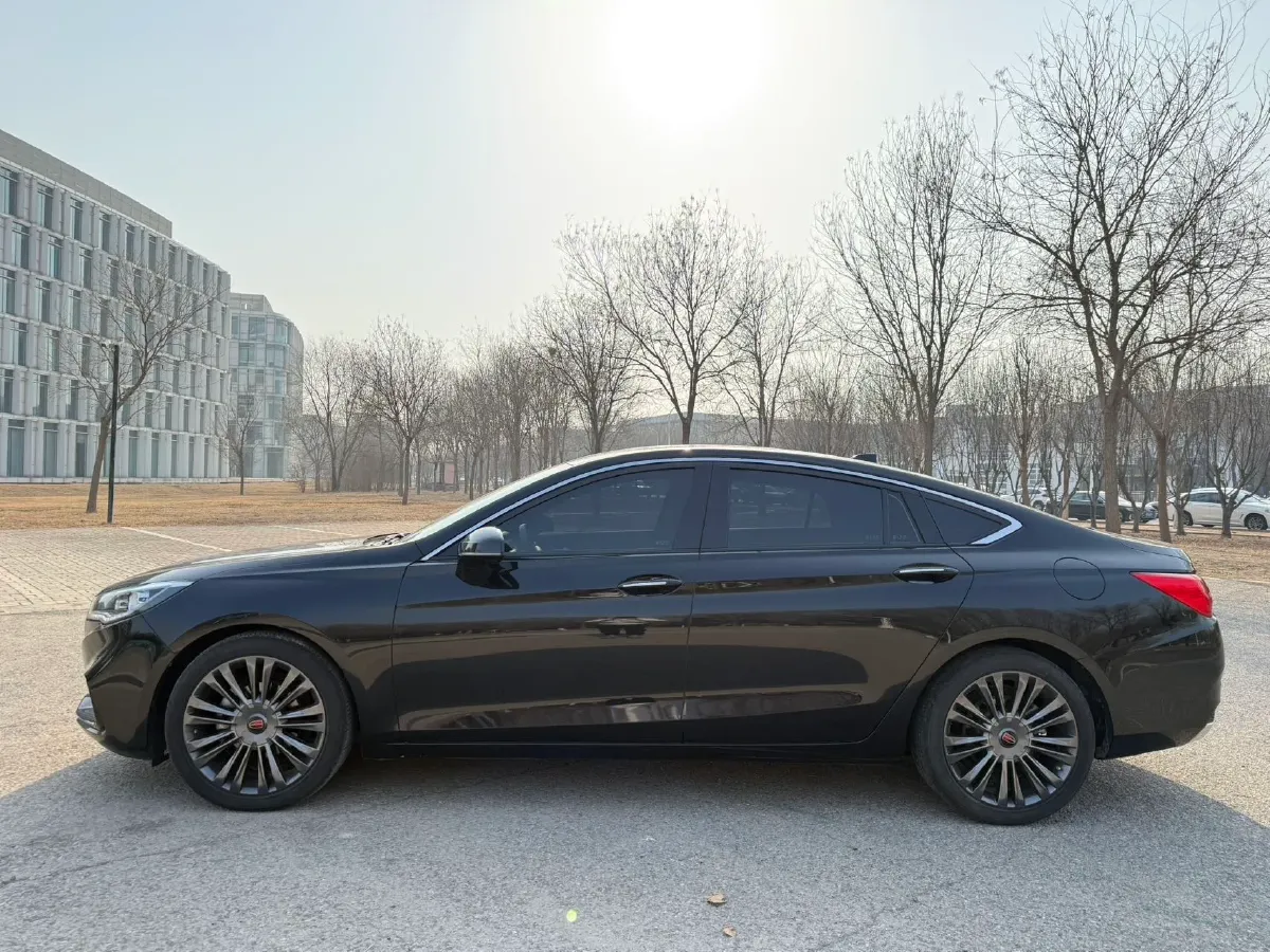 2019 HongQi H5 1.8T 180HP L4 6AT,autocango,china used car exporter,china ev exporter,chinese used car exporter,chinese used ev exporter