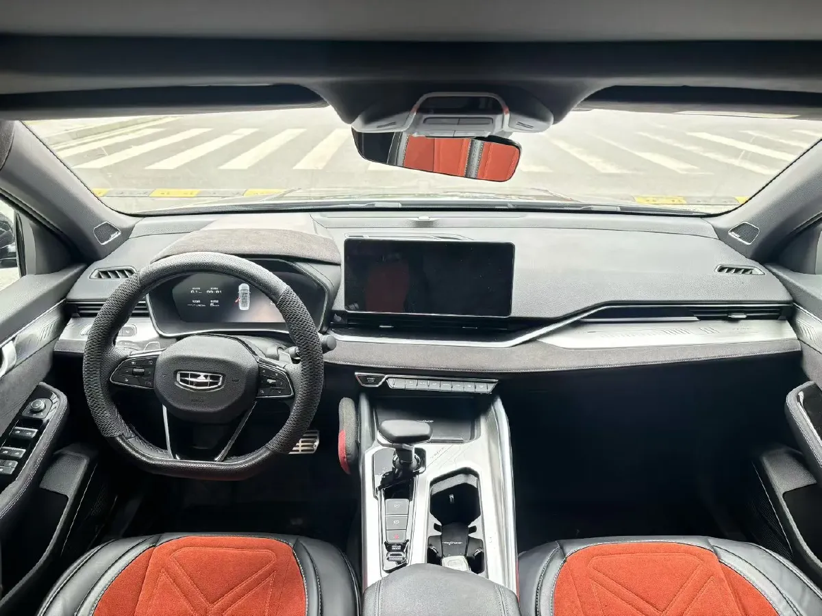 2024 Geely Preface 2.0T 190HP L4 7DCT,autocango,china used car exporter,china ev exporter,chinese used car exporter,chinese used ev exporter