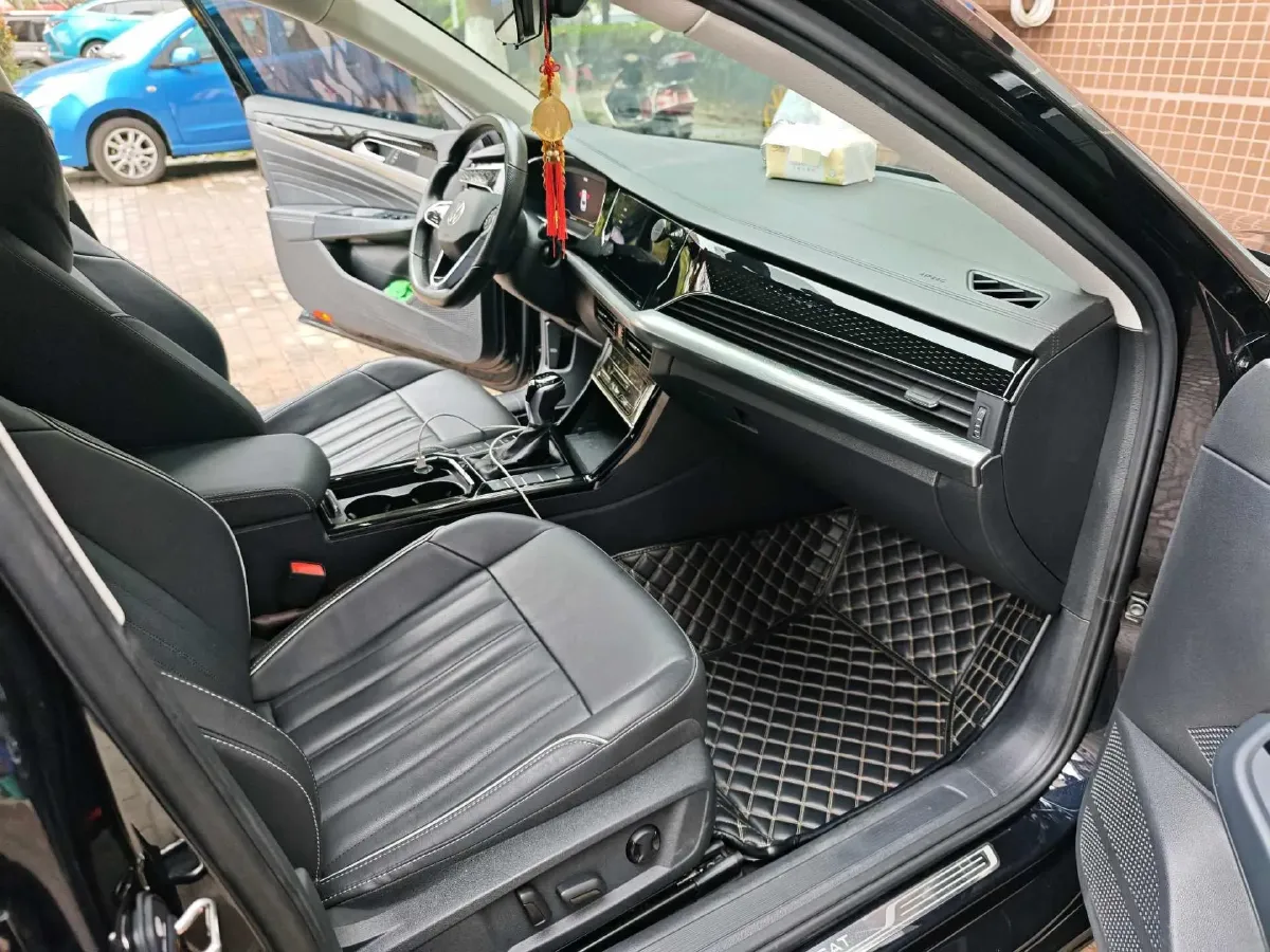 2023 Volkswagen Passat 2.0T 186HP L4 7DCT,autocango,china used car exporter,china ev exporter,chinese used car exporter,chinese used ev exporter