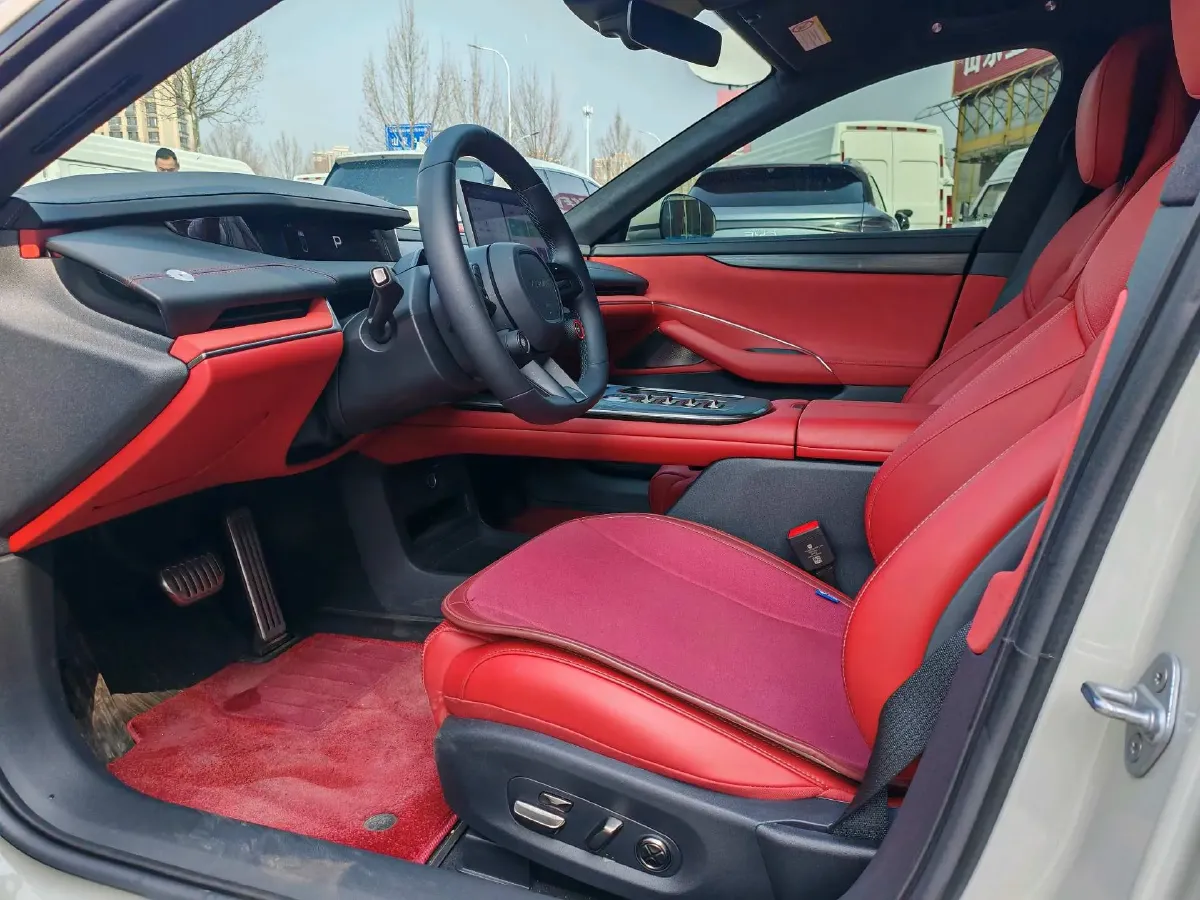 2024 MI SU7 BEV 101KWH,autocango,china used car exporter,china ev exporter,chinese used car exporter,chinese used ev exporter