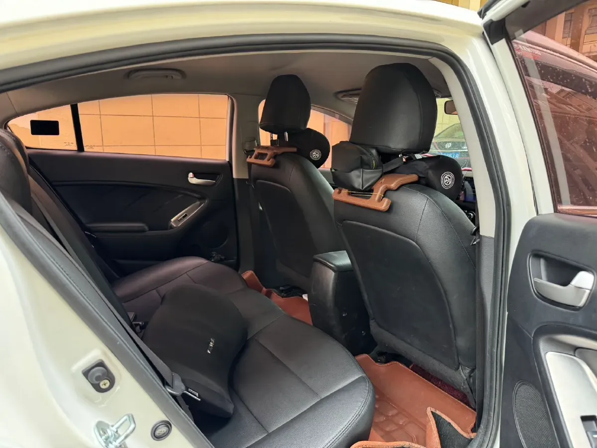 2016 Kia K3 1.6L 128HP L4 6MT,autocango,china used car exporter,china ev exporter,chinese used car exporter,chinese used ev exporter