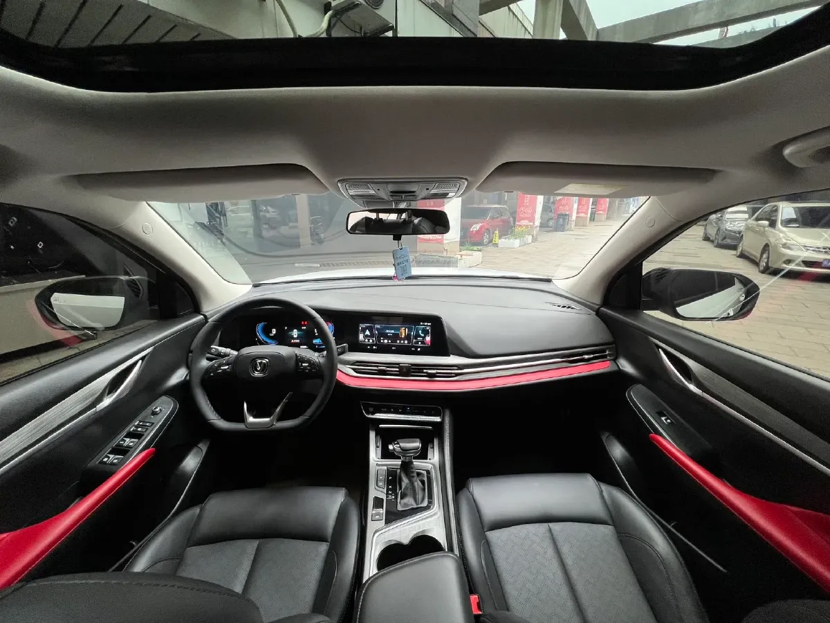 2021 ChangAn CS55 Plus 1.5T 180HP L4 7DCT,autocango,china used car exporter,china ev exporter,chinese used car exporter,chinese used ev exporter