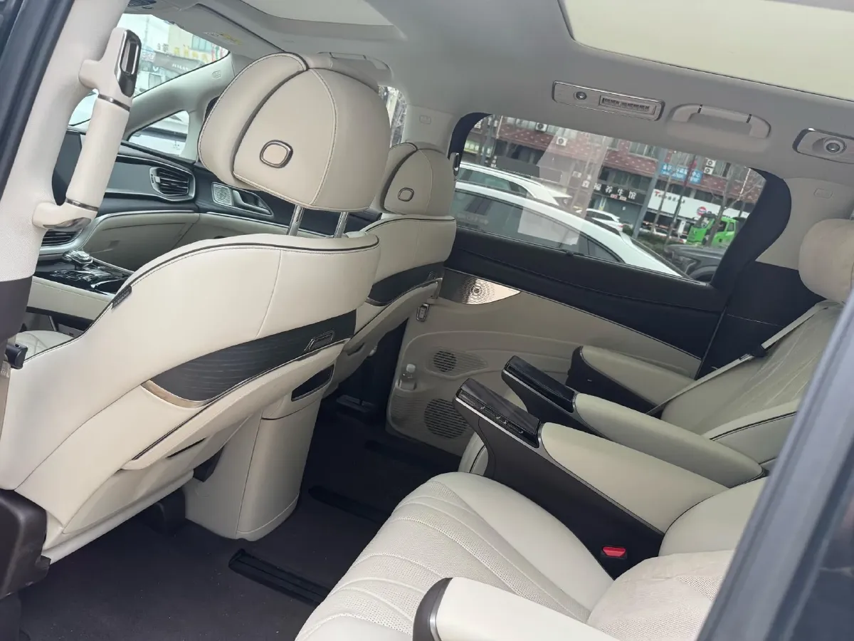 2024 Denza D9 1.5T 139HP L4 E-CVT PHEV 40KWH,autocango,china used car exporter,china ev exporter,chinese used car exporter,chinese used ev exporter