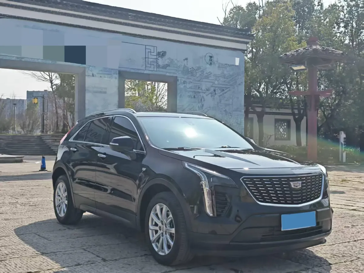 2020 Cadillac XT4 2.0T 241HP L4 9AT,autocango,china used car exporter,china ev exporter,chinese used car exporter,chinese used ev exporter
