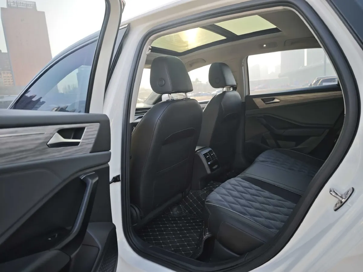 2023 Volkswagen Sagitar 1.4T 150HP L4 7DCT,autocango,china used car exporter,china ev exporter,chinese used car exporter,chinese used ev exporter