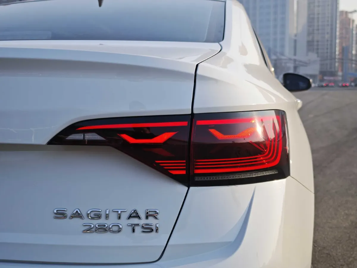 2023 Volkswagen Sagitar 1.4T 150HP L4 7DCT,autocango,china used car exporter,china ev exporter,chinese used car exporter,chinese used ev exporter