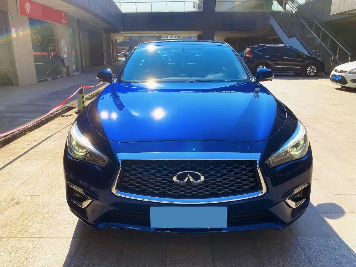 2021 Infiniti Q50L 2.0T 211HP L4 7AT,autocango,china used car exporter,china ev exporter,chinese used car exporter,chinese used ev exporter