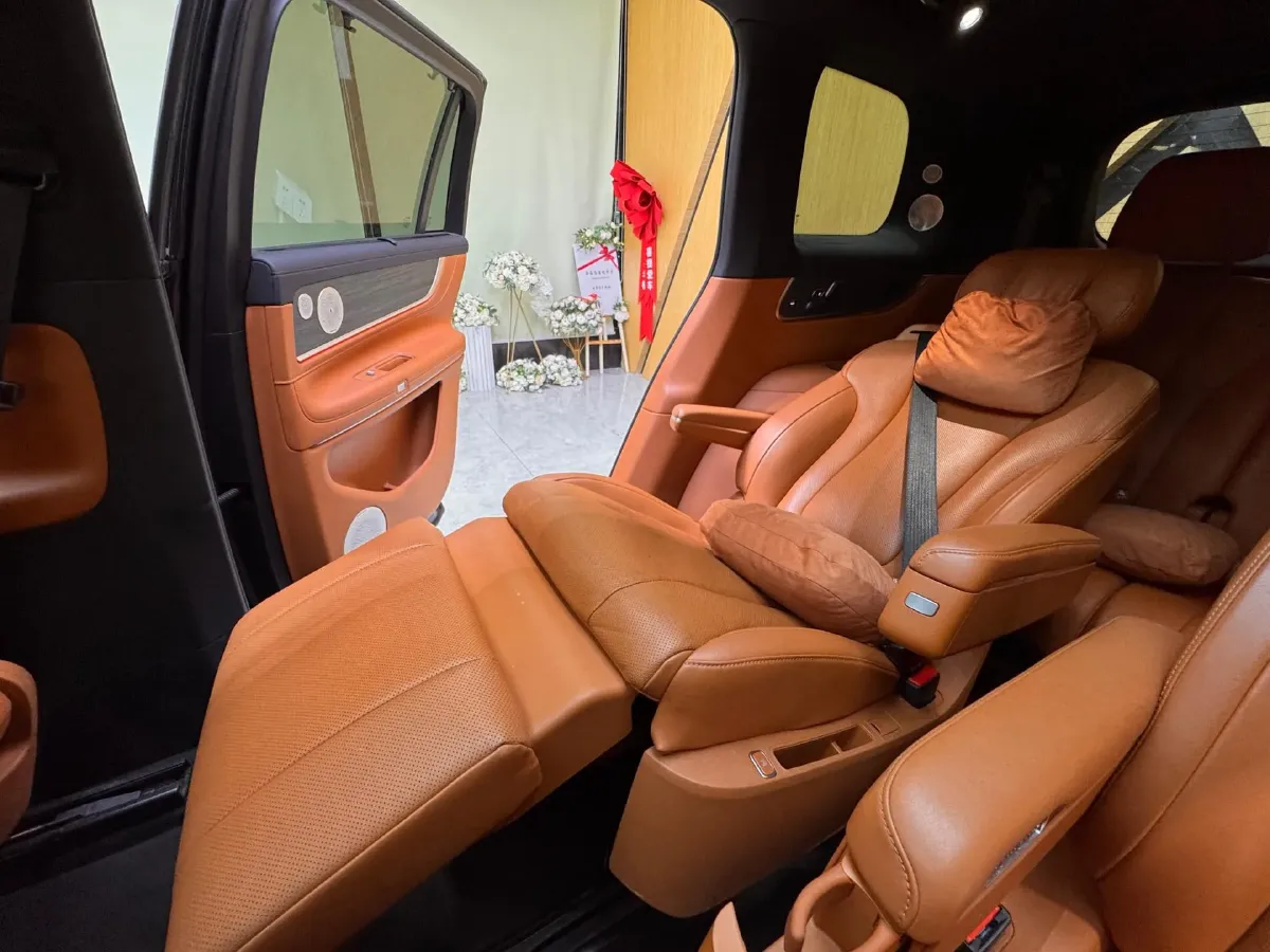 2024 HIMA AITO M9 1.5T 152HP L4 REEV 52KWH,autocango,china used car exporter,china ev exporter,chinese used car exporter,chinese used ev exporter