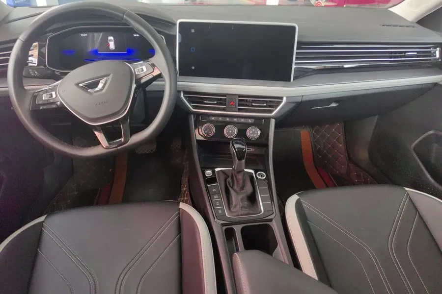 2025 Jetta JettaVA7 1.4T 150HP L4 7DCT,autocango,china used car exporter,china ev exporter,chinese used car exporter,chinese used ev exporter