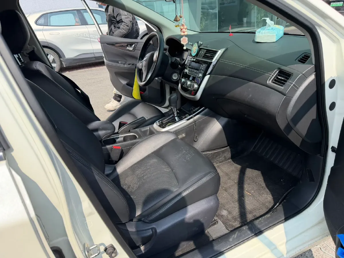 2019 Nissan Tiida 1.6L 126HP L4 CVT,autocango,china used car exporter,china ev exporter,chinese used car exporter,chinese used ev exporter