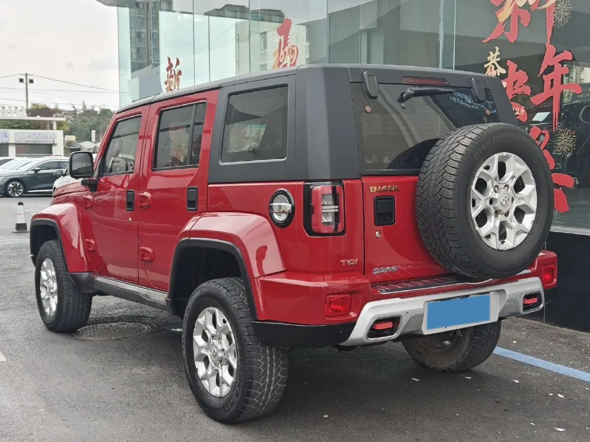 2018 Beijing BJ40 2.0T 150HP L4 6MT,autocango,china used car exporter,china ev exporter,chinese used car exporter,chinese used ev exporter