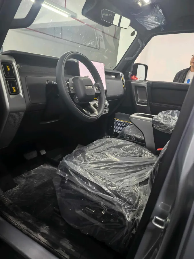 2025 Yufeng Auto Golden Warehouse BEV,autocango,china used car exporter,china ev exporter,chinese used car exporter,chinese used ev exporter