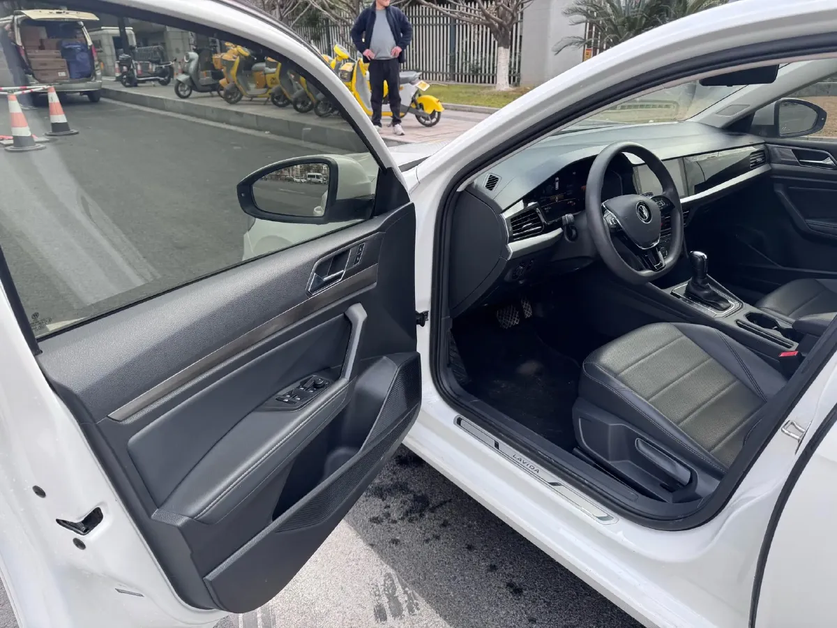 2022 Buick Verano 1.5T 184HP L4 CVT,autocango,china used car exporter,china ev exporter,chinese used car exporter,chinese used ev exporter