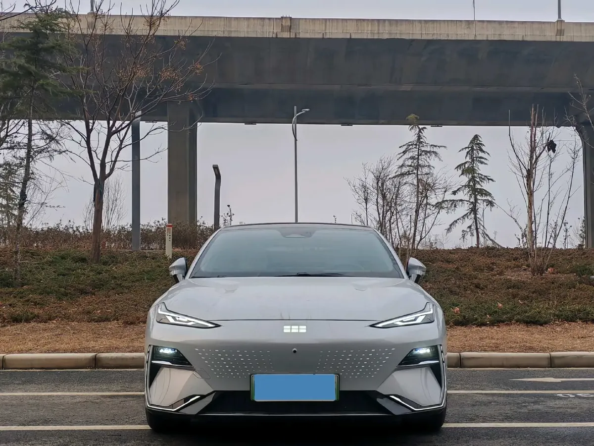 2024 Geely Galaxy E8 BEV 76KWH,autocango,china used car exporter,china ev exporter,chinese used car exporter,chinese used ev exporter