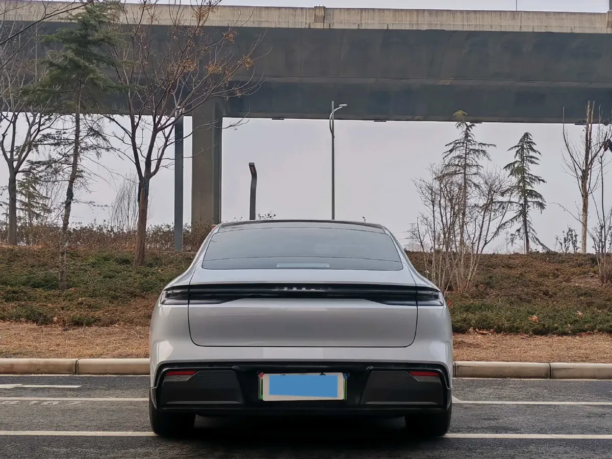 2024 Geely Galaxy E8 BEV 76KWH,autocango,china used car exporter,china ev exporter,chinese used car exporter,chinese used ev exporter