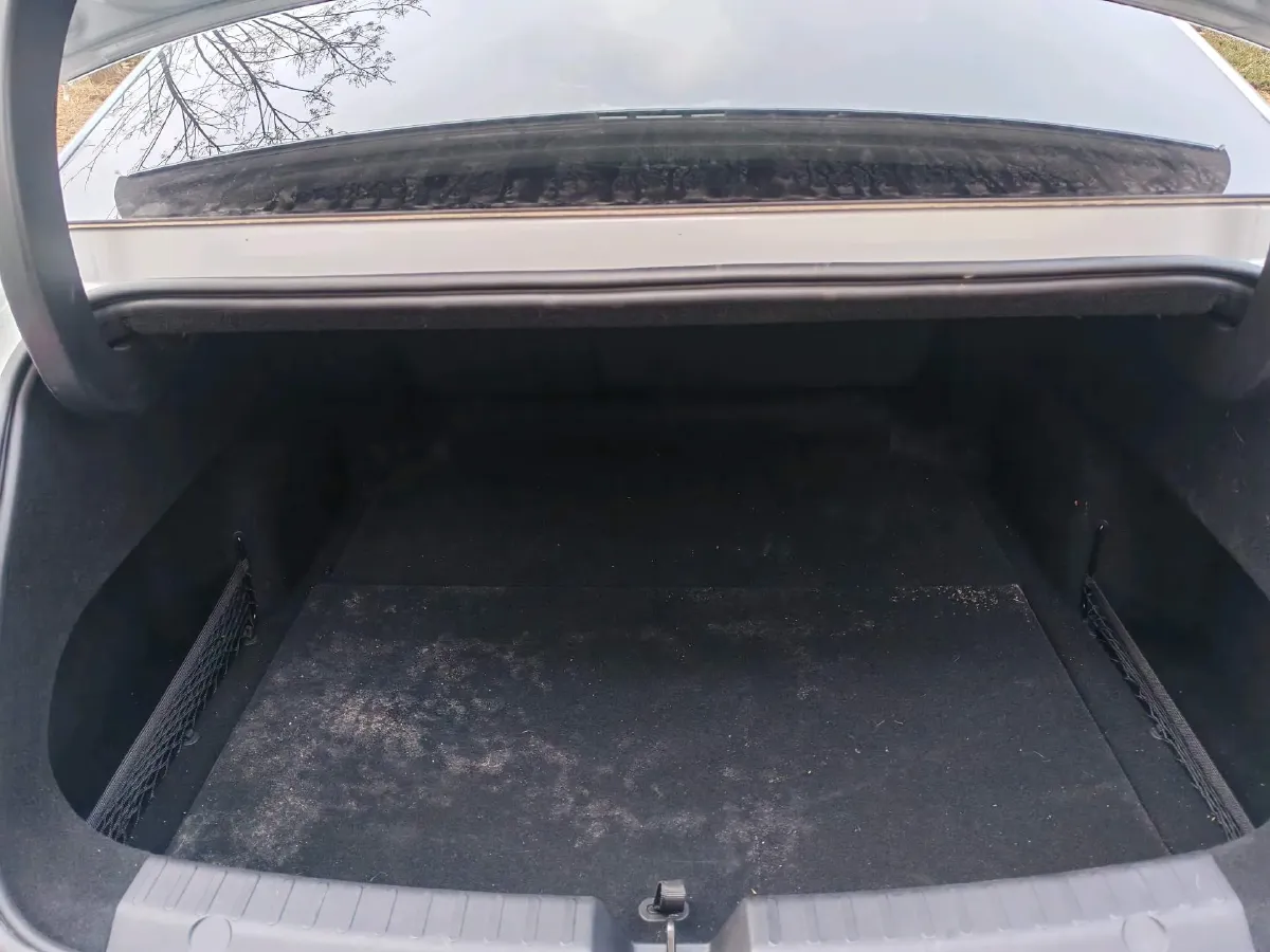 2024 Geely Galaxy E8 BEV 76KWH,autocango,china used car exporter,china ev exporter,chinese used car exporter,chinese used ev exporter