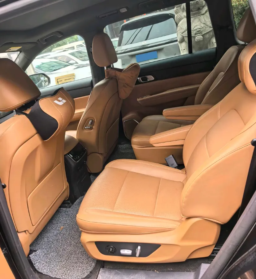 2021 Li ONE Range Extended 131HP REEV 40.5KWH,autocango,china used car exporter,china ev exporter,chinese used car exporter,chinese used ev exporter