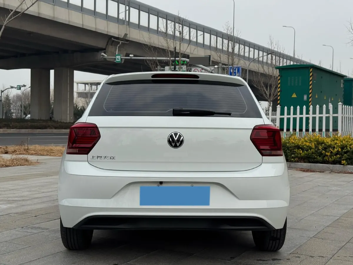 2023 Volkswagen Polo 1.5L 110HP L4 6AT,autocango,china used car exporter,china ev exporter,chinese used car exporter,chinese used ev exporter