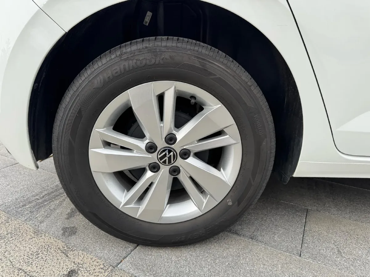 2023 Volkswagen Polo 1.5L 110HP L4 6AT,autocango,china used car exporter,china ev exporter,chinese used car exporter,chinese used ev exporter