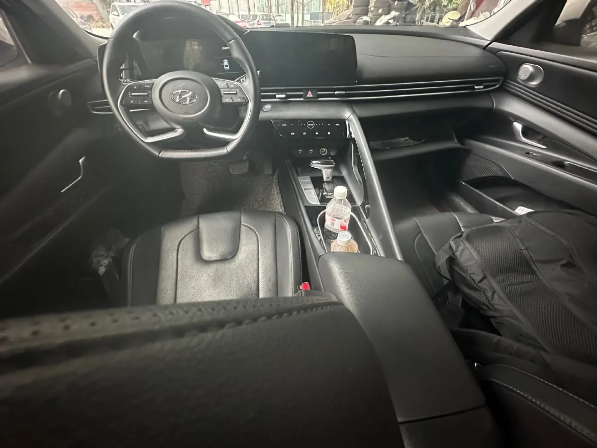 2022 Hyundai Elantra 1.5L 115HP L4 CVT,autocango,china used car exporter,china ev exporter,chinese used car exporter,chinese used ev exporter