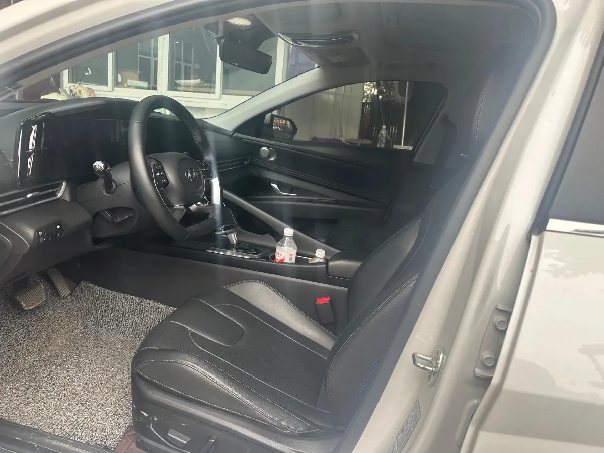 2022 Hyundai Elantra 1.5L 115HP L4 CVT,autocango,china used car exporter,china ev exporter,chinese used car exporter,chinese used ev exporter