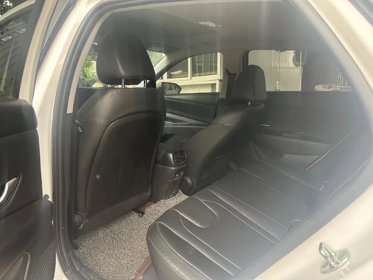 2022 Hyundai Elantra 1.5L 115HP L4 CVT,autocango,china used car exporter,china ev exporter,chinese used car exporter,chinese used ev exporter