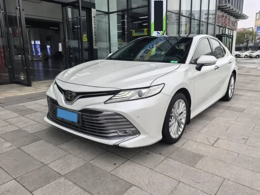 2019 Toyota Camry 2.5L 209HP L4 8AT,autocango,china used car exporter,china ev exporter,chinese used car exporter,chinese used ev exporter
