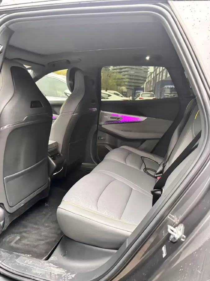 2024 LYNK&CO 08 EM-P 1.5T 163HP L4 3DHT PHEV 21.2KWH,autocango,china used car exporter,china ev exporter,chinese used car exporter,chinese used ev exporter