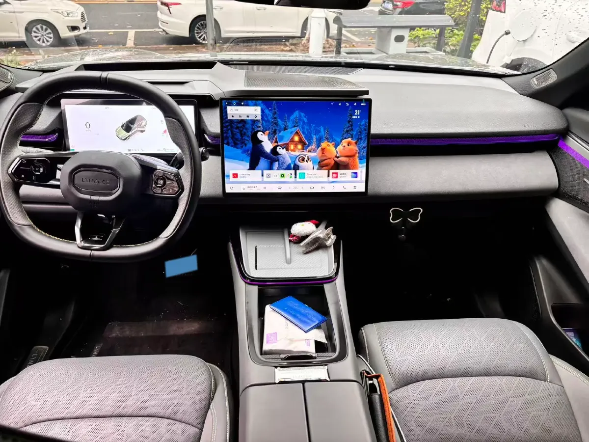 2024 LYNK&CO 08 EM-P 1.5T 163HP L4 3DHT PHEV 21.2KWH,autocango,china used car exporter,china ev exporter,chinese used car exporter,chinese used ev exporter