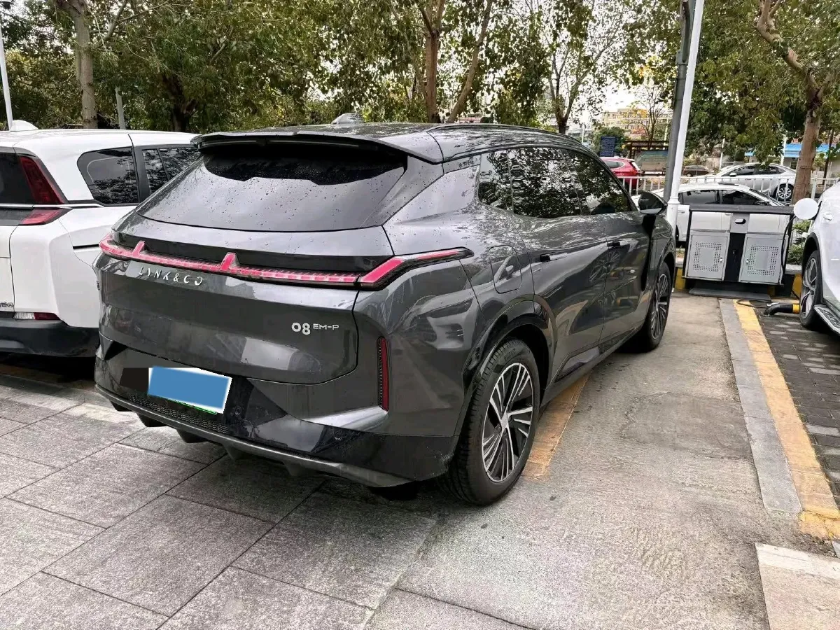 2024 LYNK&CO 08 EM-P 1.5T 163HP L4 3DHT PHEV 21.2KWH,autocango,china used car exporter,china ev exporter,chinese used car exporter,chinese used ev exporter