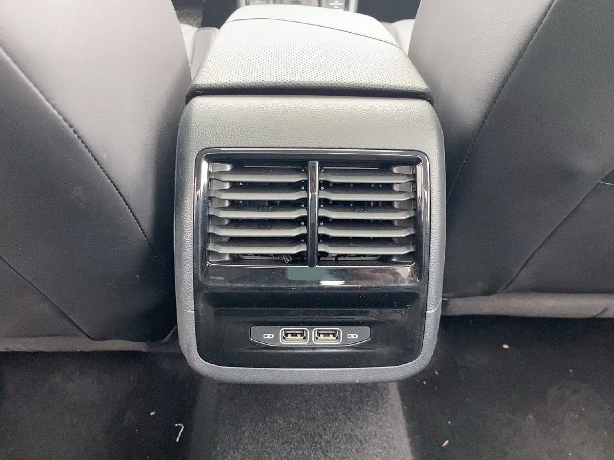 2023 Volkswagen Sagitar 1.4T 150HP L4 7DCT,autocango,china used car exporter,china ev exporter,chinese used car exporter,chinese used ev exporter