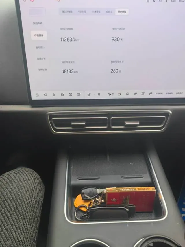 2022 Li L9 Range Extended 154HP REEV 42.6KWH,autocango,china used car exporter,china ev exporter,chinese used car exporter,chinese used ev exporter