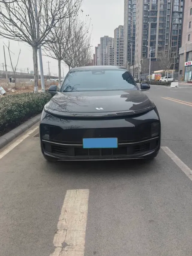 2022 Li L9 Range Extended 154HP REEV 42.6KWH,autocango,china used car exporter,china ev exporter,chinese used car exporter,chinese used ev exporter