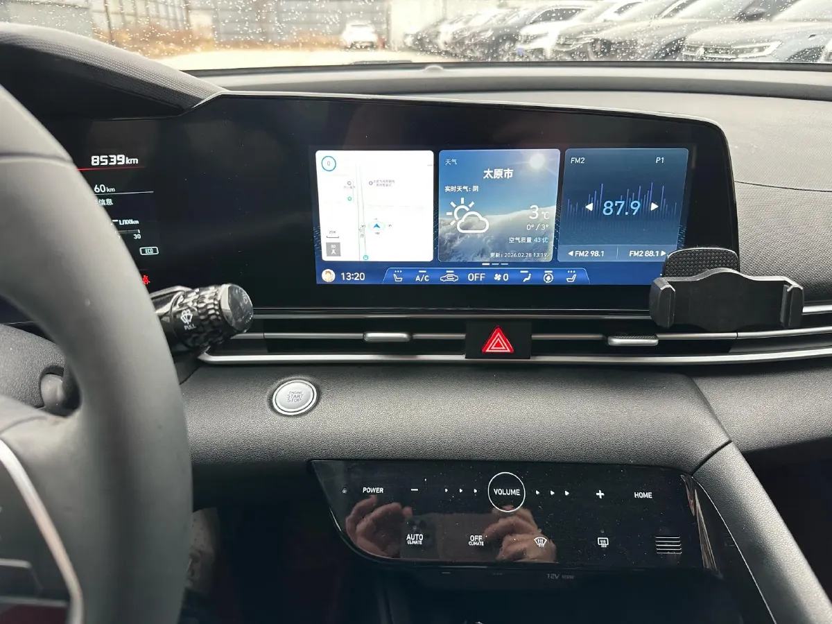 2022 Hyundai Elantra 1.5L 115HP L4 CVT,autocango,china used car exporter,china ev exporter,chinese used car exporter,chinese used ev exporter