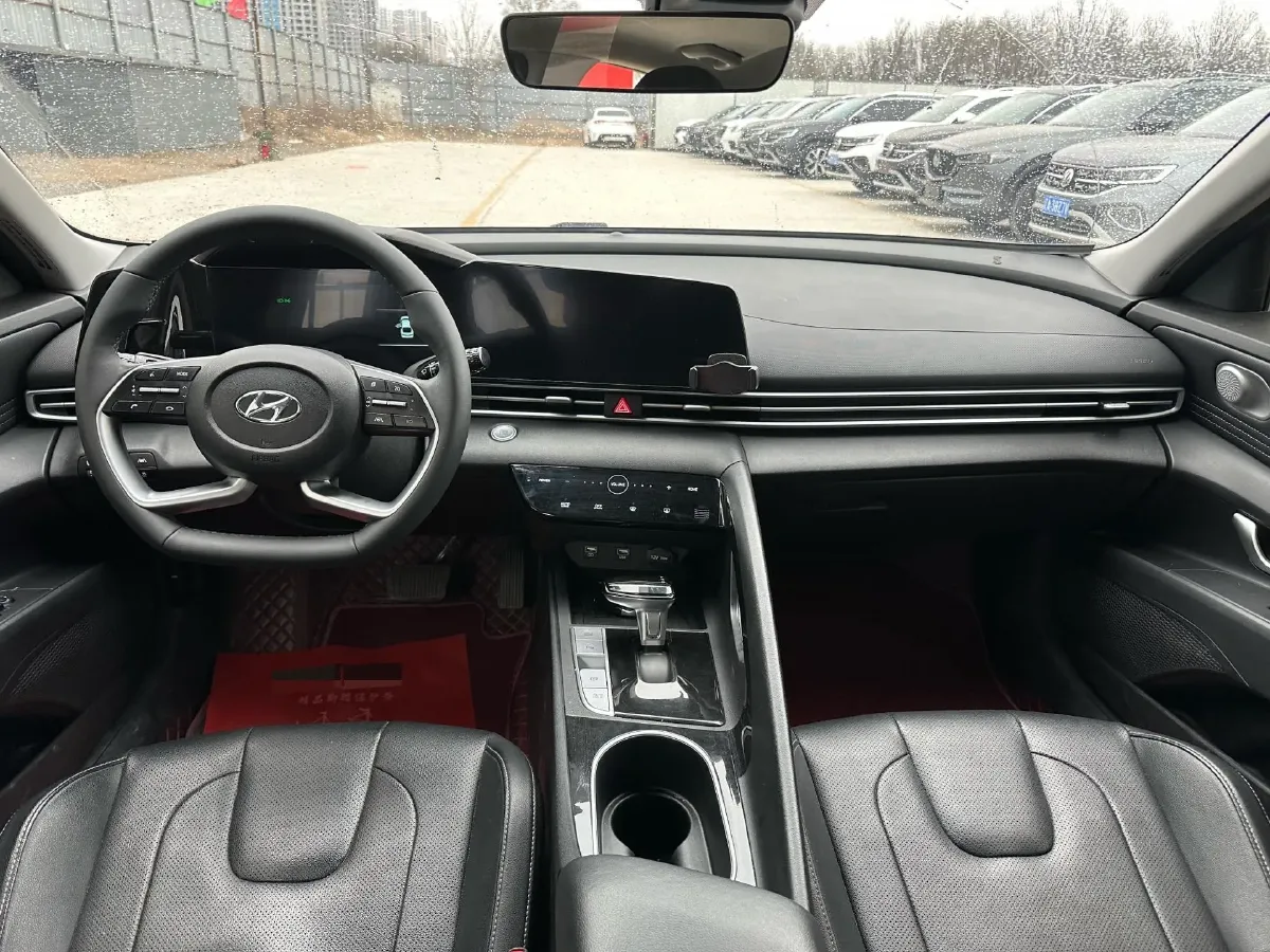 2022 Hyundai Elantra 1.5L 115HP L4 CVT,autocango,china used car exporter,china ev exporter,chinese used car exporter,chinese used ev exporter