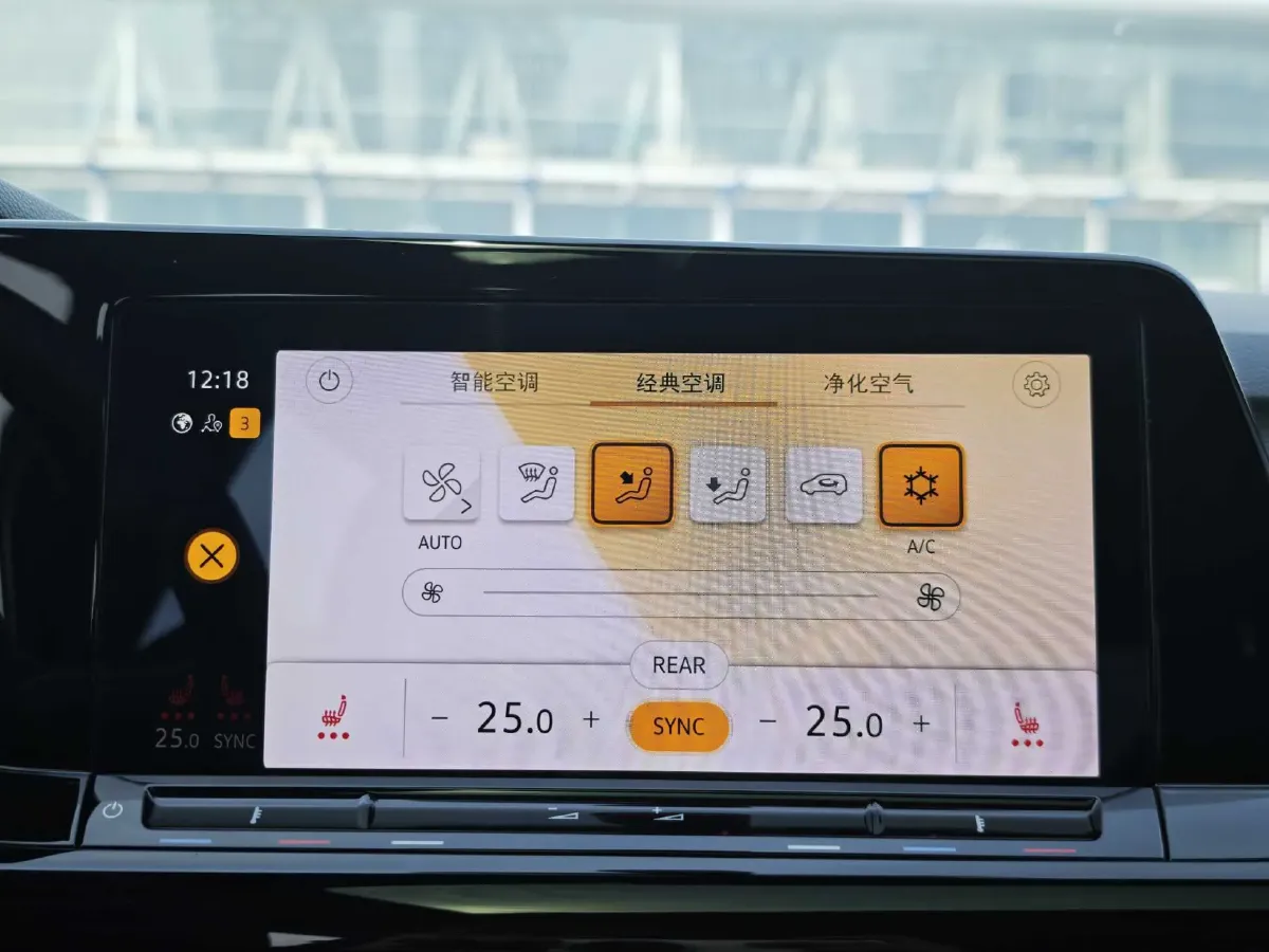 2023 Volkswagen Golf 1.4T 150HP L4 7DCT,autocango,china used car exporter,china ev exporter,chinese used car exporter,chinese used ev exporter