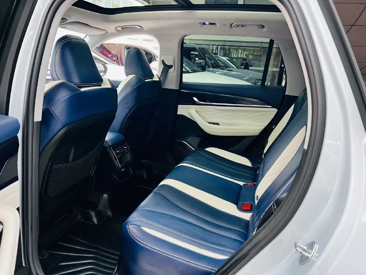 2022 Geely Monjaro 1.5T 150HP L3 3DHT Hybrid,autocango,china used car exporter,china ev exporter,chinese used car exporter,chinese used ev exporter