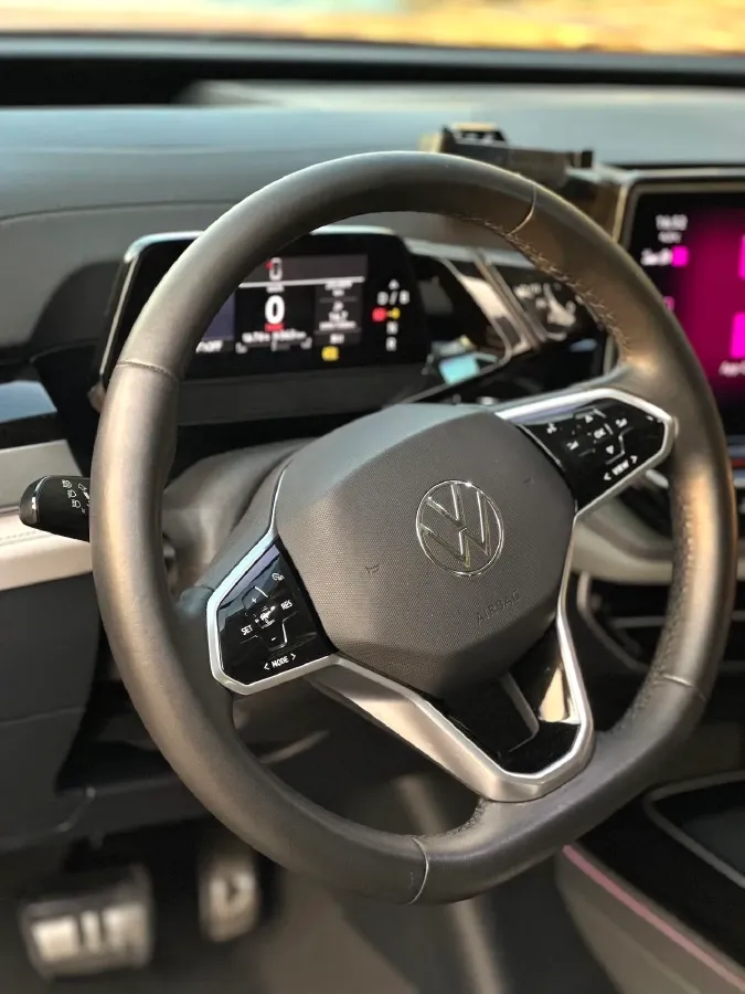 2021 Volkswagen ID.6 Crozz BEV 84.8KWH,autocango,china used car exporter,china ev exporter,chinese used car exporter,chinese used ev exporter