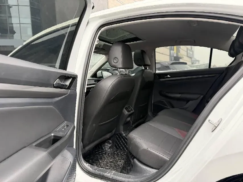 2021 Volkswagen Bora 1.5L 113HP L4 6AT,autocango,china used car exporter,china ev exporter,chinese used car exporter,chinese used ev exporter