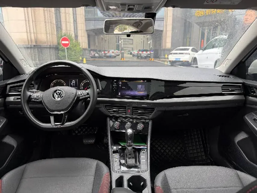 2021 Volkswagen Bora 1.5L 113HP L4 6AT,autocango,china used car exporter,china ev exporter,chinese used car exporter,chinese used ev exporter